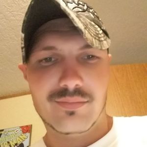 Meet your Posher, Ray